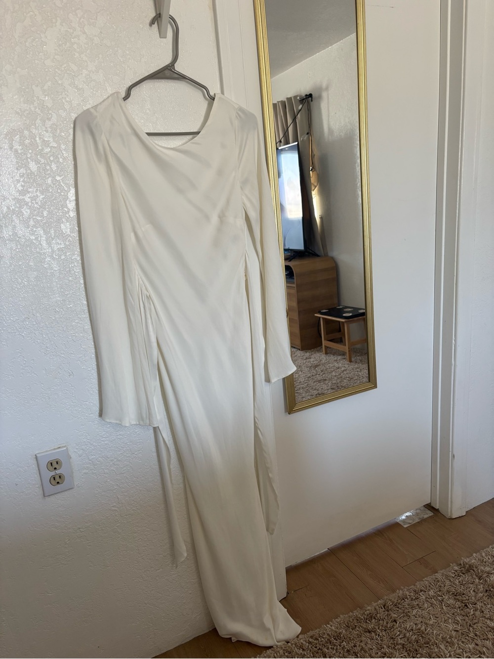 NWT meshki long sleeve white maxi dress HAS STAINS